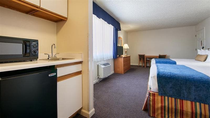 Trailside Inn 3