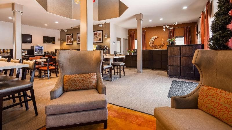 Best Western Royal Palace Inn & Suites 5