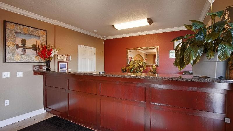 Best Western Anderson Inn 5