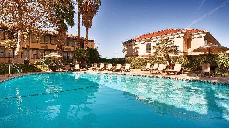 Best Western Valencia Inn 5