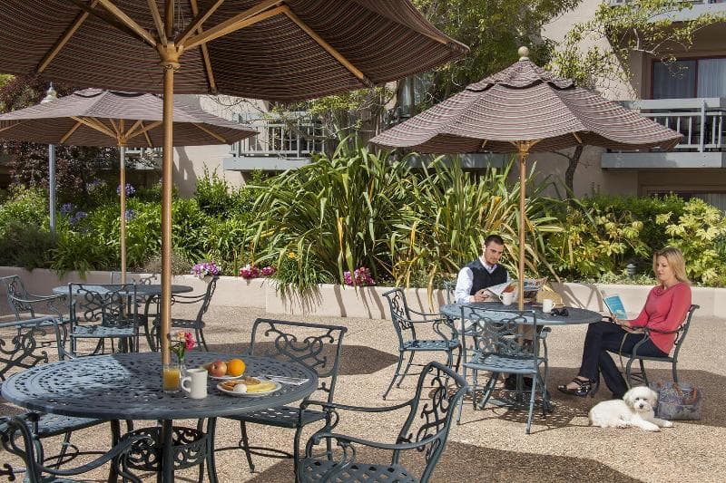 Best Western Plus Victorian Inn 3