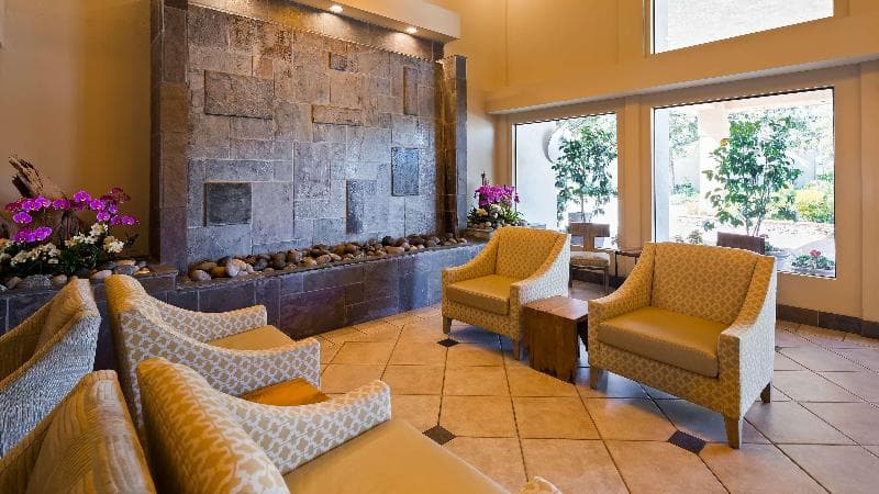 Best Western Plus Monterey Inn 4