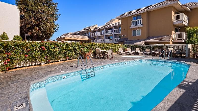 Best Western Plus Monterey Inn 5