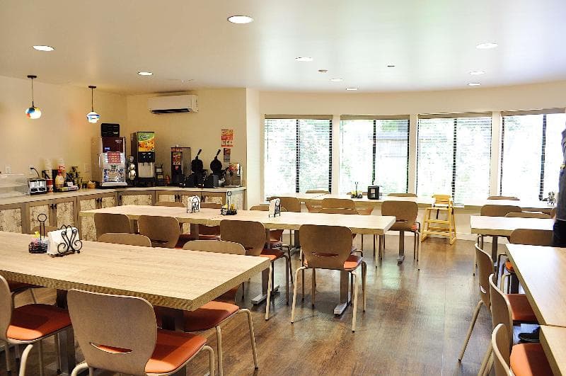 Best Western Rose Garden Inn 3