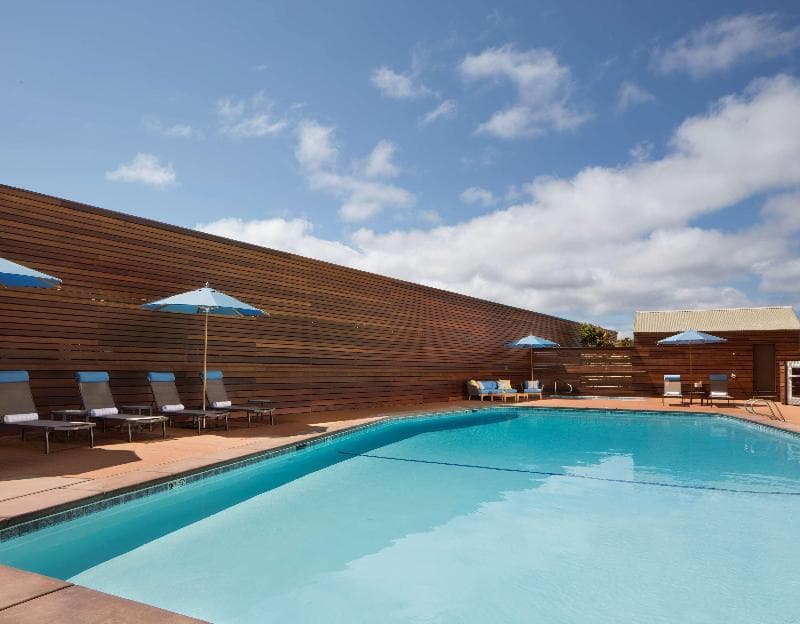 Monterey Beach Hotel, a Tribute Portfolio Hotel 5