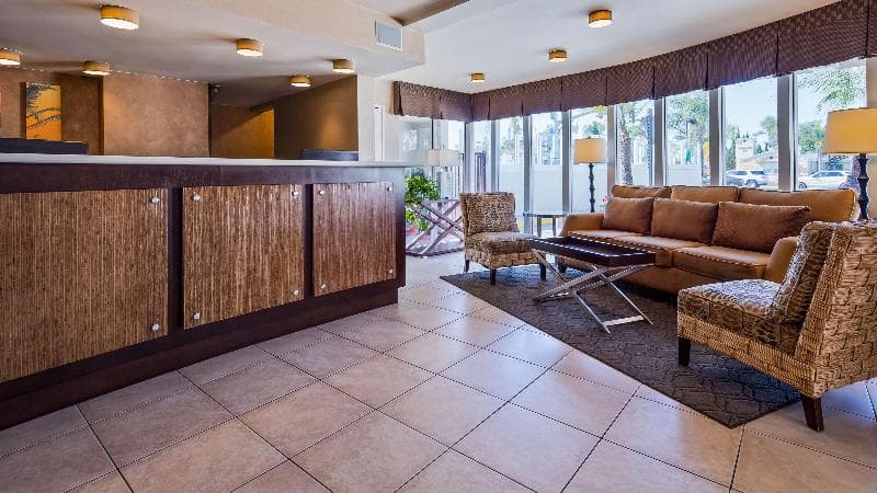 Best Western Plus Suites Hotel Coronado Island 4