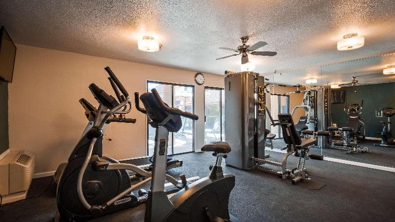Best Western Plus Executive Inn & Suites 2