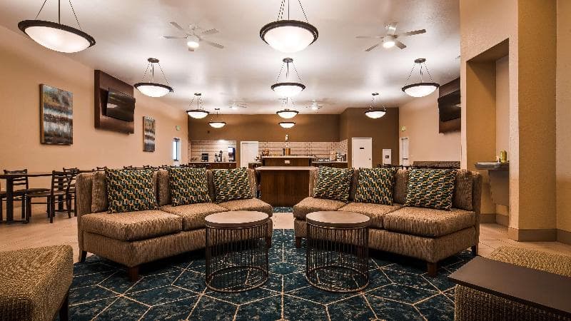 Best Western Plus Executive Inn & Suites 3