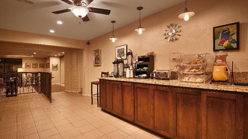 Best Western Orchard Inn 2