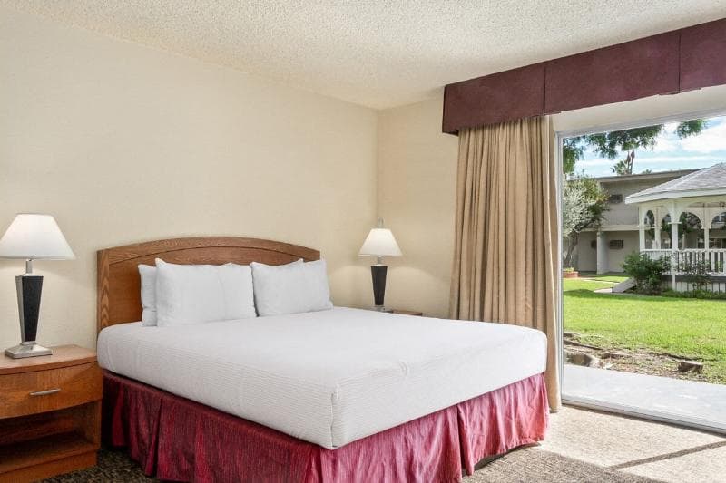 Best Western Golden Sails Hotel 5