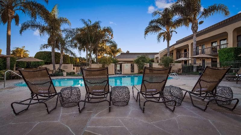 Best Western Plus South Coast Inn 2