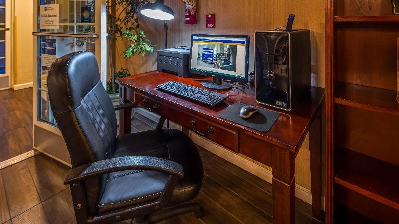 Best Western Luxury Inn 3