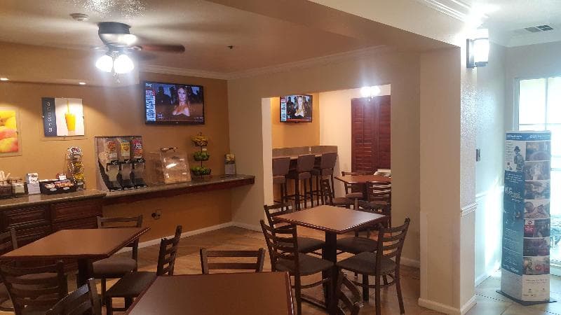 Best Western El Centro Inn 3