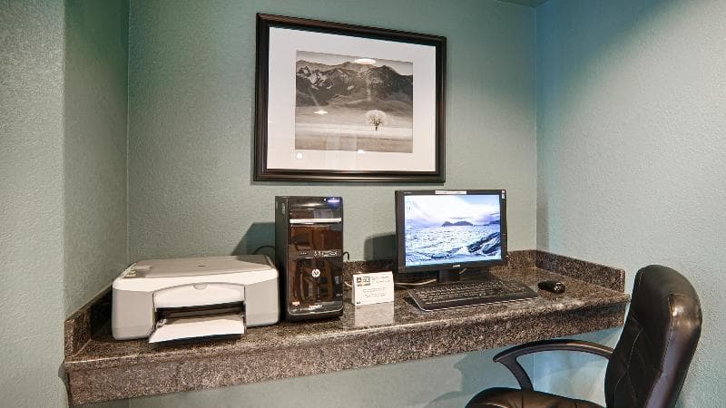 Best Western Kettleman City Inn & Suites photo 1