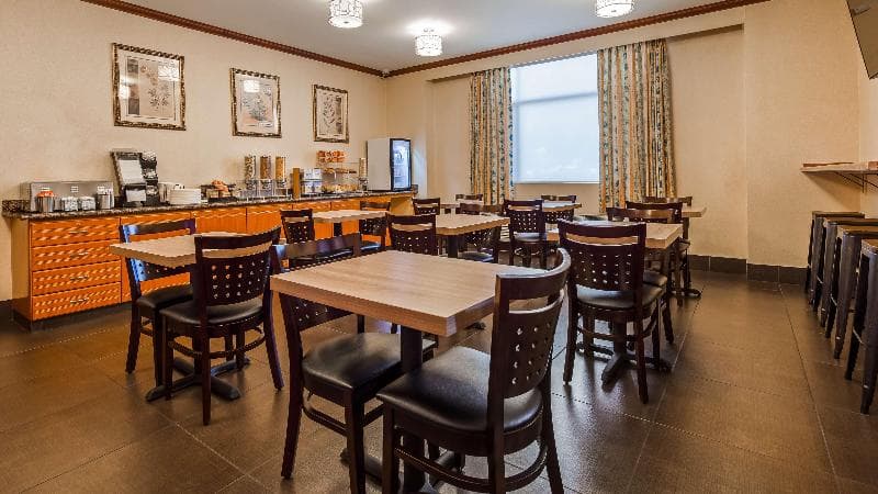 Best Western Los Angeles Worldport Hotel 3