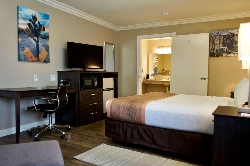 Best Western China Lake Inn 3