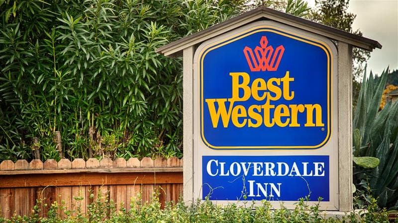 Cloverdale Wine Country Inn & Suites 2
