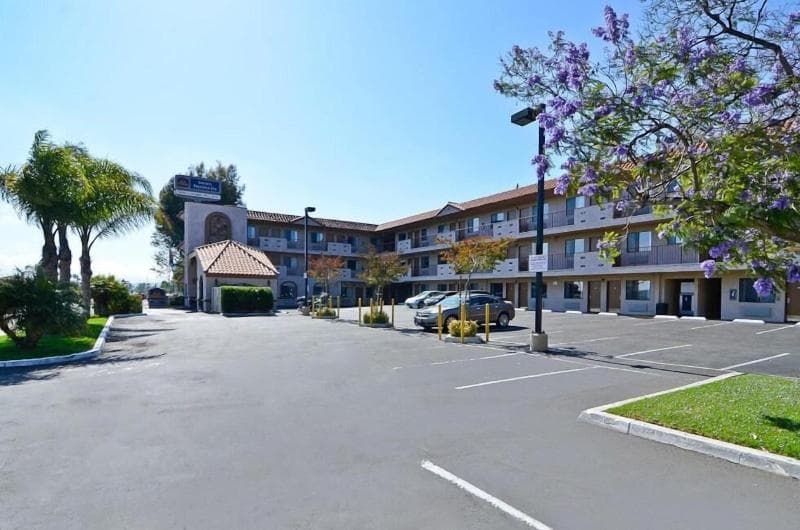 Pleasant Inn 3