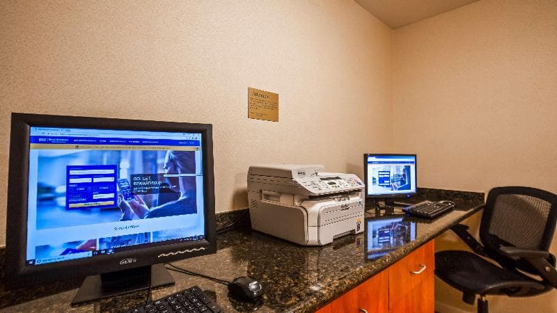 Best Western Plus Twin View Inn & Suites photo 1