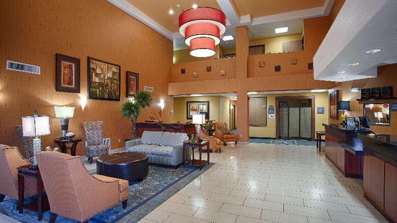 Best Western Plus Fresno Inn 4