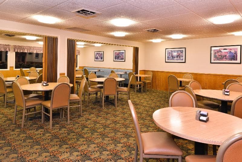Best Western Movie Manor 5