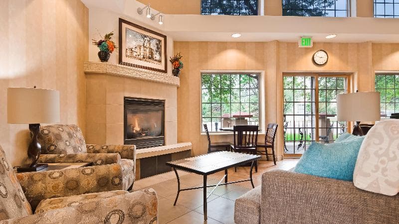 Best Western University Inn 5