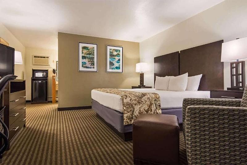 Baymont by Wyndham Durango 5