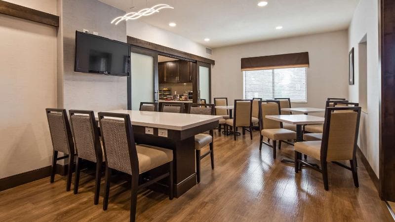 Best Western Plus Castle Rock 2