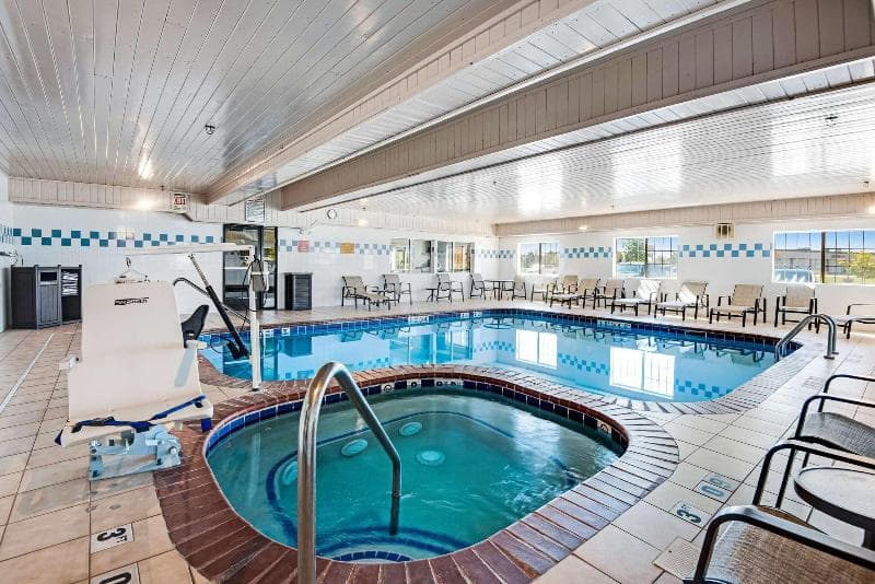 Best Western Firestone Inn & Suites 3