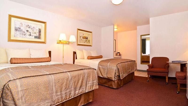 Magnuson Hotel - Manitou Springs photo 1