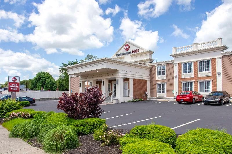 Best Western Plus Fairfield Hotel 3