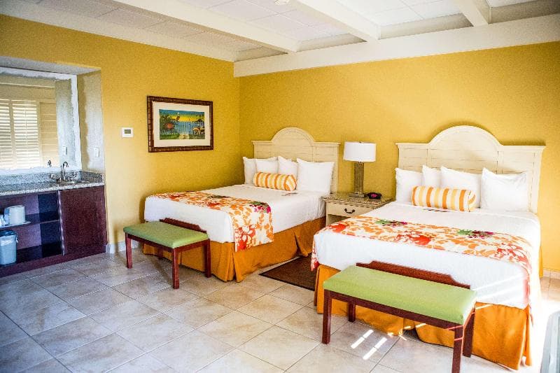 Best Western Plus Yacht Harbor Inn 3