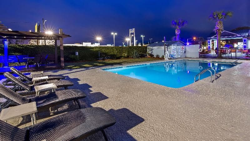 Best Western Central Inn 2