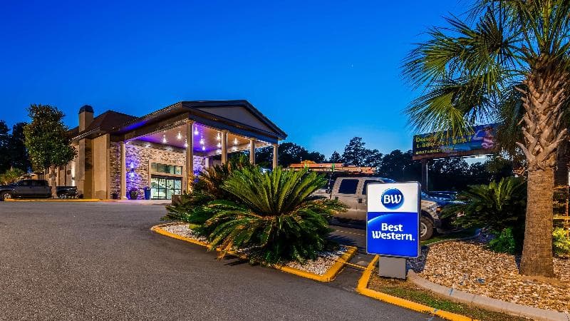 Best Western Riverside Inn 4
