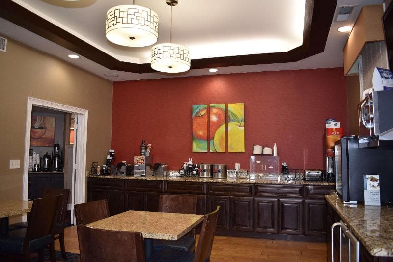 Best Western Southlake Inn 2