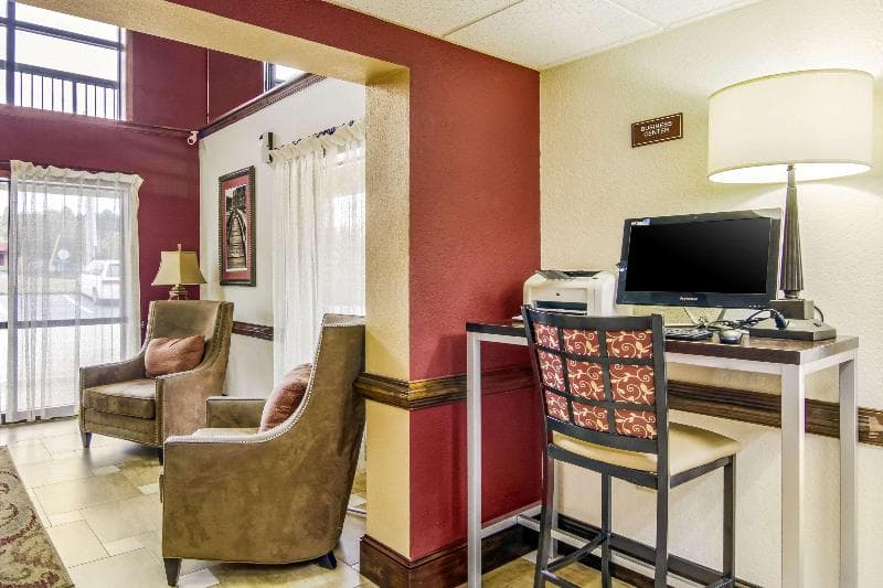 Quality Inn Stone Mountain photo 1