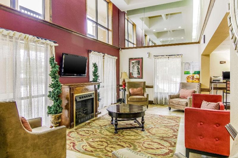 Quality Inn Stone Mountain 5