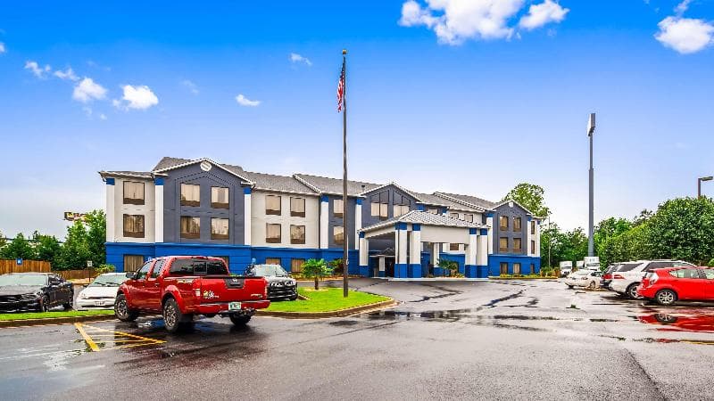 Best Western Plus McDonough Inn & Suites photo 1