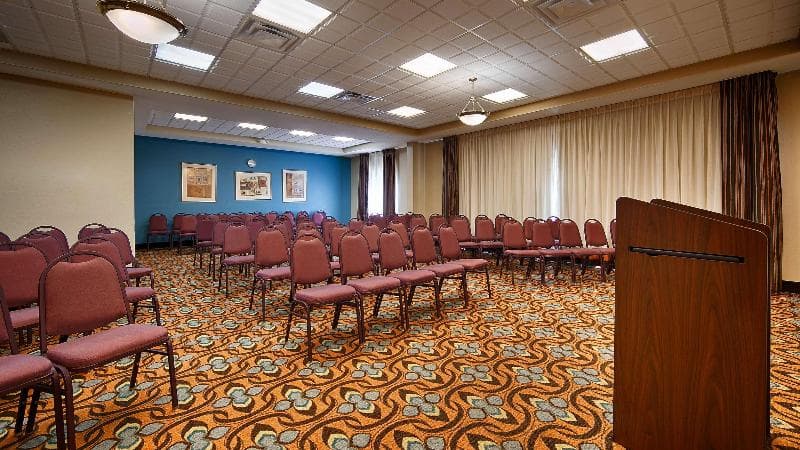 Best Western Plus Hotel & Suites Airport South photo 1