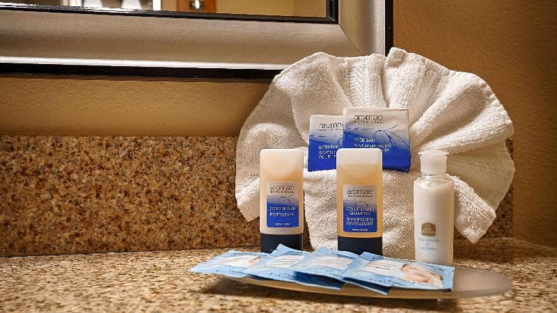 Best Western Plus Rose City Conference Center Inn 2