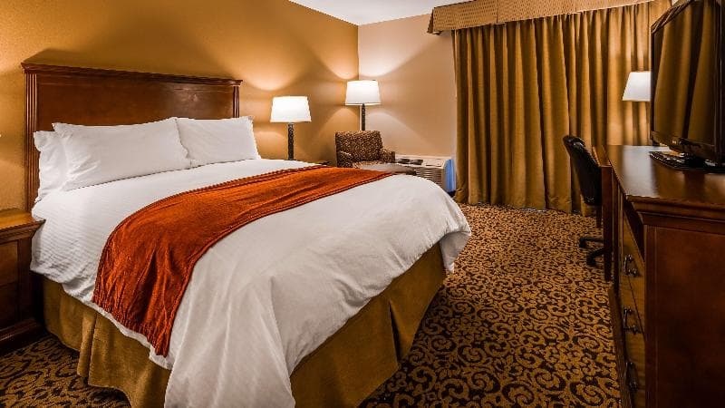 Best Western Tyrolean Lodge 5