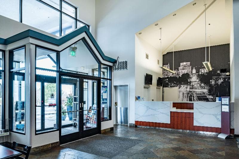 Best Western Vista Inn at the Airport 5