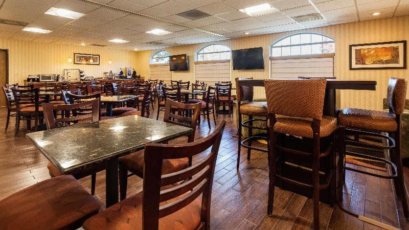 Best Western Plus Meridian 3
