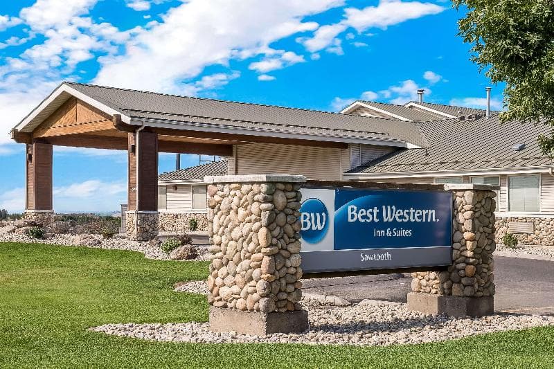 Best Western Sawtooth Inn & Suites 2