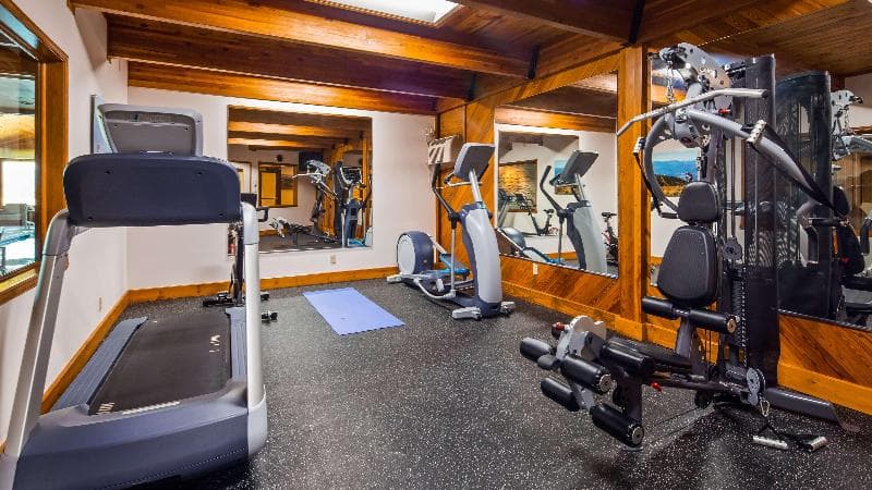 Best Western Edgewater Resort 3