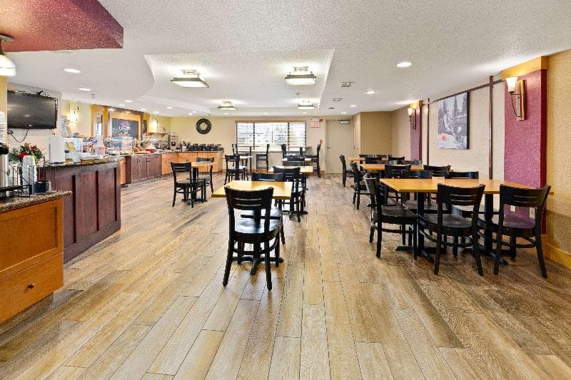 Best Western Plus McCall Lodge & Suites 3