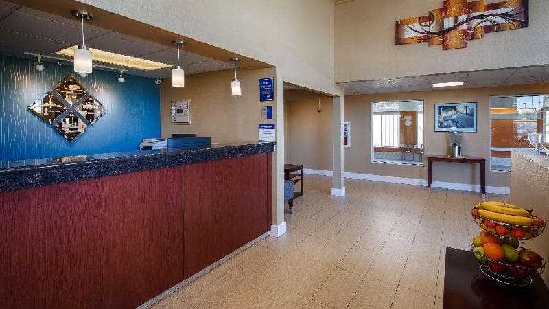 Best Western Airport Inn 5