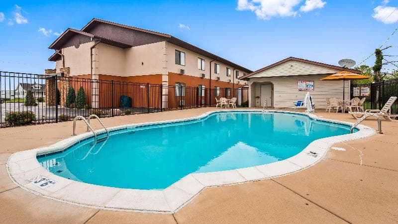 Best Western U. S. Inn 5