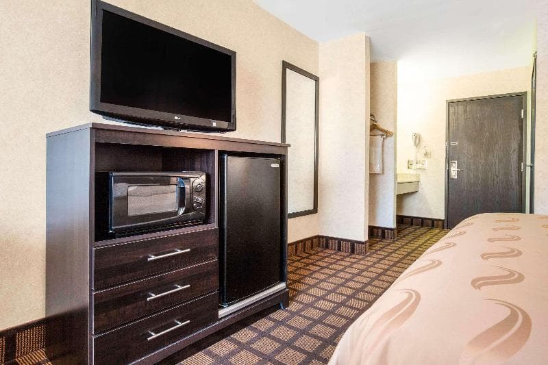 Quality Inn Monee I-57 4