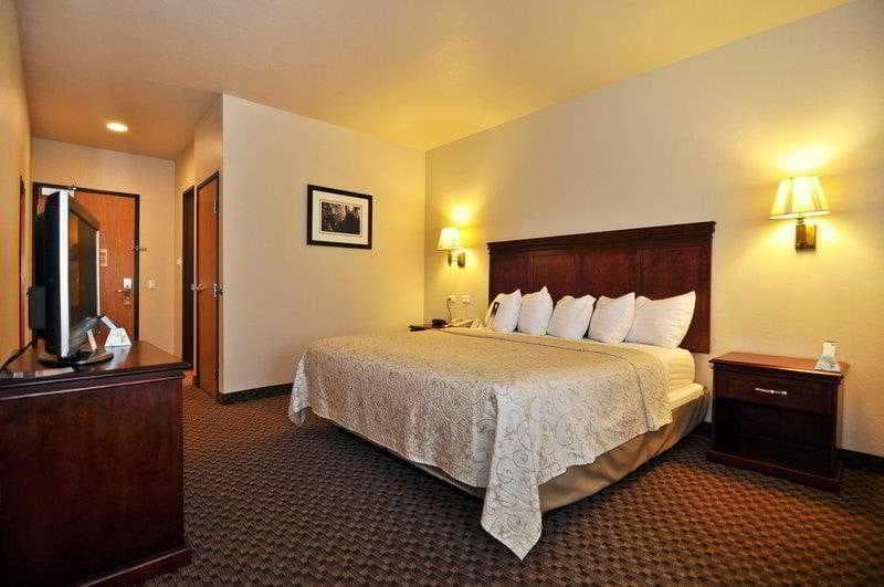 The Montcler Hotel, Trademark Collection by Wyndham 4
